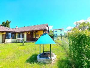 Prodej rodinného domu, Tečovice, 240 m2
