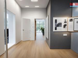 Prodej obchodního prostoru, Ostrava - Plesná, 26. dubna, 276 m2