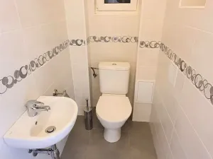 Pronájem bytu 3+kk, Praha - Bubeneč, dr. Zikmunda Wintra, 83 m2
