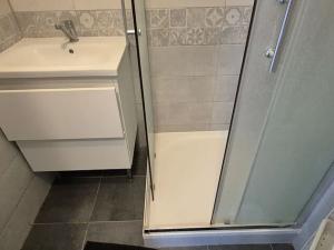 Prodej bytu 3+1, Turnov, Družstevní, 61 m2