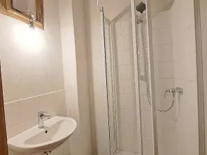 Pronájem bytu 1+1, Praha - Holešovice, U papírny, 43 m2