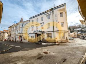 Prodej činžovního domu, Vimperk, Kaplířova, 2047 m2