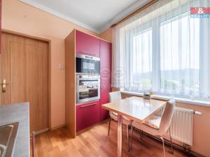 Prodej bytu 2+1, Hrádek - Nová Huť, 1. máje, 56 m2