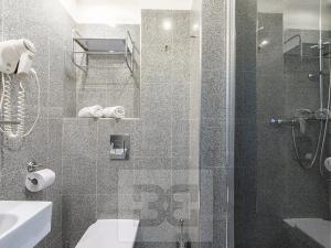Prodej bytu 1+kk, Praha - Nové Město, Školská, 17 m2
