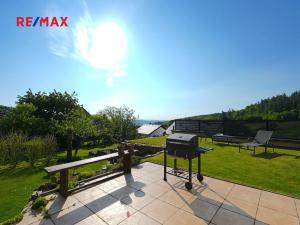 Prodej rodinného domu, Lomnice, 298 m2