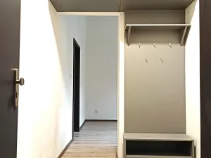 Pronájem bytu 1+1, Děčín, Kamenická, 41 m2