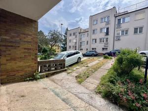 Pronájem garáže, Praha - Košíře, Od Vysoké, 15 m2
