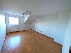 Prodej rodinného domu, Větrušice, Skalní, 140 m2