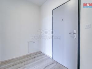 Pronájem bytu 1+kk, Plzeň, Na Výhledech, 29 m2