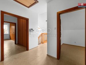 Prodej rodinného domu, Záryby, 200 m2