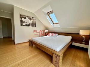 Pronájem rodinného domu, Průhonice, Bohumila Kavky, 300 m2