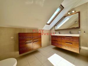 Pronájem rodinného domu, Průhonice, Bohumila Kavky, 300 m2