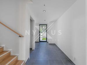 Prodej rodinného domu, Praha - Lysolaje, K Housličkám, 208 m2