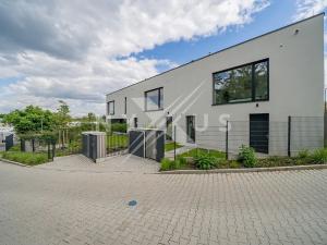 Prodej rodinného domu, Praha - Lysolaje, K Housličkám, 208 m2