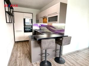 Pronájem bytu 2+kk, Slaný, Okružní, 41 m2
