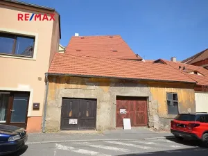 Prodej činžovního domu, Slaný, Vinařického, 200 m2