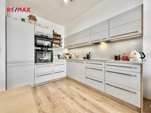 Pronájem bytu 2+kk, Jinočany, Emy Destinové, 62 m2