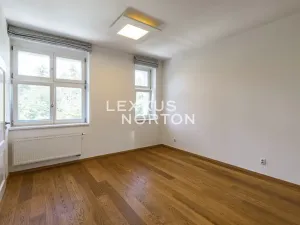 Pronájem rodinného domu, Praha - Dejvice, Soborská, 341 m2