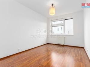 Pronájem bytu 4+kk, Praha, Jindřicha Bubeníčka, 69 m2