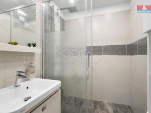 Prodej bytu 3+1, Praha - Řepy, Španielova, 74 m2