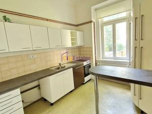 Pronájem bytu 1+1, Praha - Vršovice, Žitomírská, 43 m2