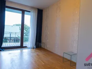 Pronájem bytu 2+kk, Praha - Holešovice, Jankovcova, 55 m2
