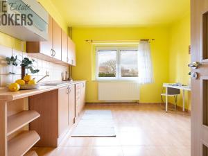 Prodej ubytování, Praha - Miškovice, Všetatská, 172 m2