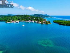 Prodej rodinného domu, Coxen Hole, Roatán, Honduras, 326 m2