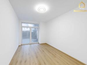 Pronájem bytu 2+kk, Ostrava, Hasičská, 44 m2