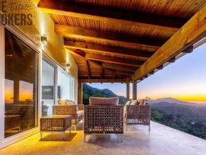 Prodej rodinného domu, Roatan, José Santos Guardiola, Honduras, 2626 m2