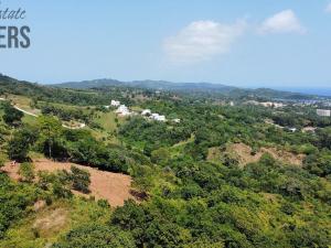Prodej pozemku, French Harbour, Roatán, Honduras, 2428 m2