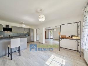 Prodej rodinného domu, Trutnov - Lhota, Bezděkovská, 208 m2