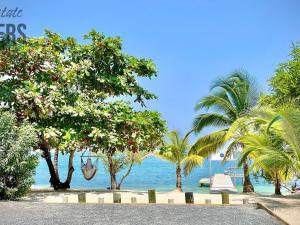 Prodej rodinného domu, Coxen Hole, Roatán, Honduras, 1022 m2