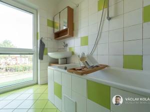 Prodej rodinného domu, Bílsko u Hořic, 158 m2