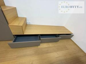 Pronájem bytu 1+kk, Praha - Vršovice, Bartoškova, 41 m2