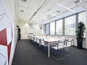 Pronájem kanceláře, Praha - Jinonice, Radlická, 1000 m2