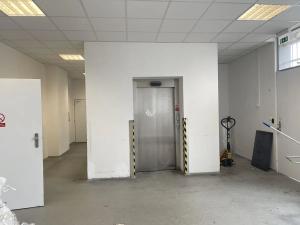 Pronájem obchodního prostoru, Praha - Braník, Zelený pruh, 1209 m2