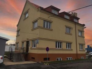 Pronájem kanceláře, Praha - Horní Počernice, Bystrá, 36 m2