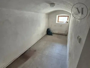 Pronájem obchodního prostoru, České Budějovice, Jírovcova, 58 m2