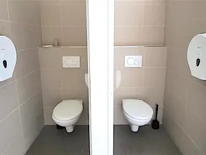 Pronájem kanceláře, Praha - Hodkovičky, Modřanská, 210 m2