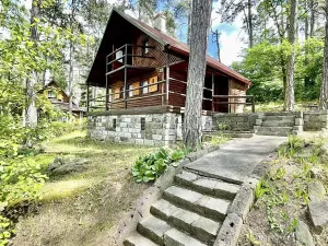 Prodej chaty, Jesenice, U Velkého rybníka, 78 m2