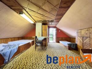 Prodej chaty, Jesenice, U Velkého rybníka, 78 m2