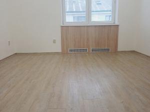 Pronájem bytu 2+kk, Hradec Králové - Kukleny, Koželužská, 45 m2