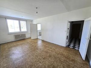 Prodej bytu 2+1, Židlochovice, sídl. Družba, 63 m2