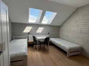 Pronájem atypického bytu, Velký Týnec, Olomoucká, 20 m2