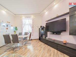 Prodej bytu 3+1, Cheb, Mánesova, 60 m2
