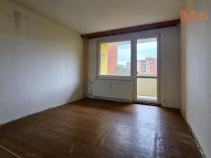 Prodej bytu 2+1, Chomutov, Školní pěšina, 63 m2