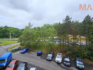 Prodej bytu 2+1, Chomutov, Školní pěšina, 63 m2