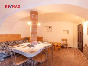 Prodej vícegeneračního domu, Obora, 900 m2