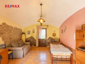 Prodej vícegeneračního domu, Obora, 900 m2